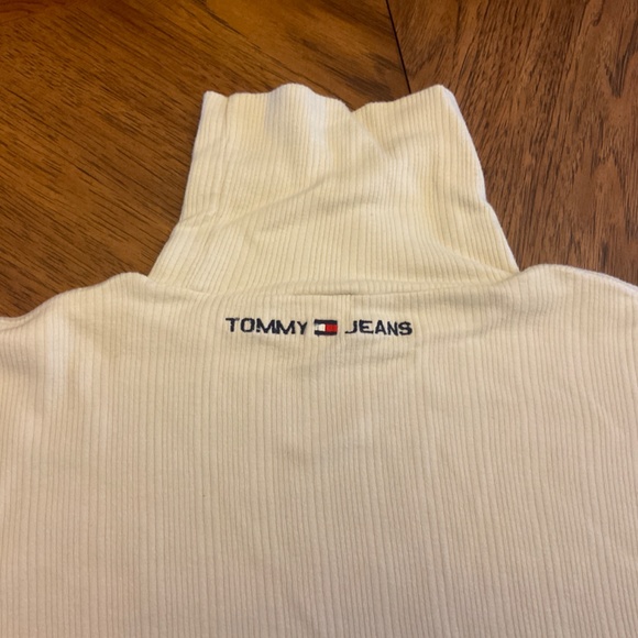 TOMMY HILFIGER mens turtleneck - size LARGE - Picture 4 of 5